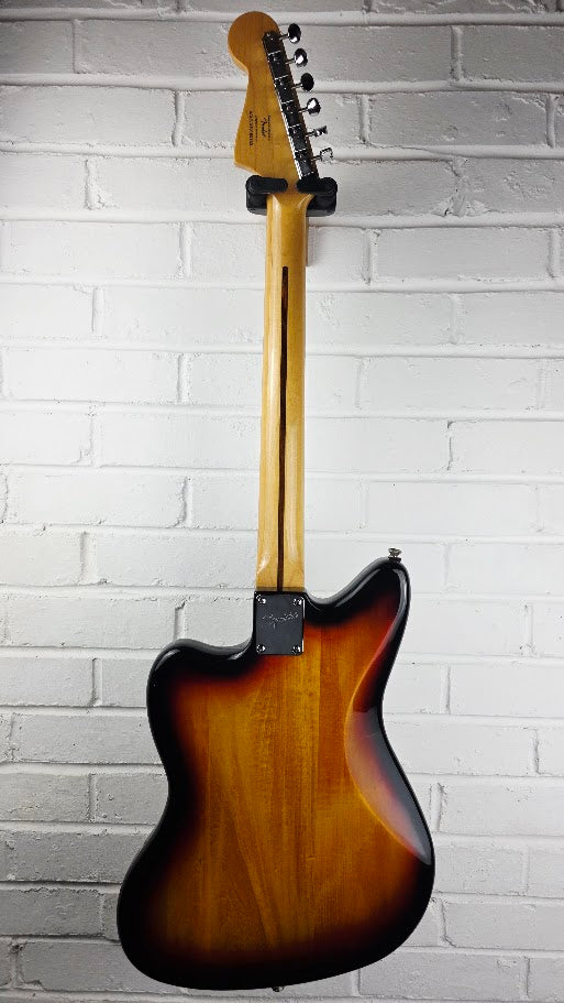 SQUIER JAZZMASTER VINTAGE MODIFIED SUNBURST ELECTRIC GUITAR