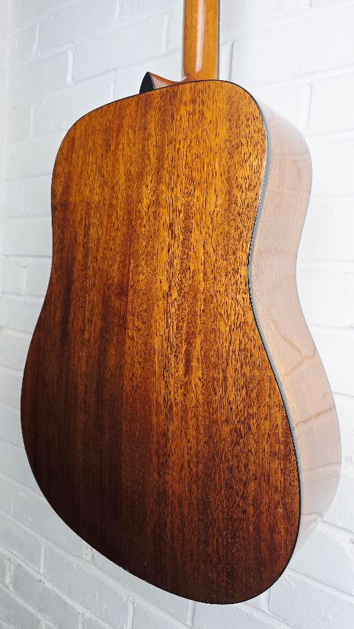 WASHBURN D10 N 1993 NATURAL ACOUSTIC GUITAR