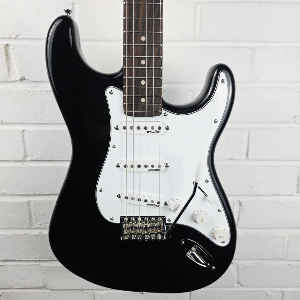 VINTAGE V6 REISSUED BLACK STRATOCASTER ELECTRIC GUITAR