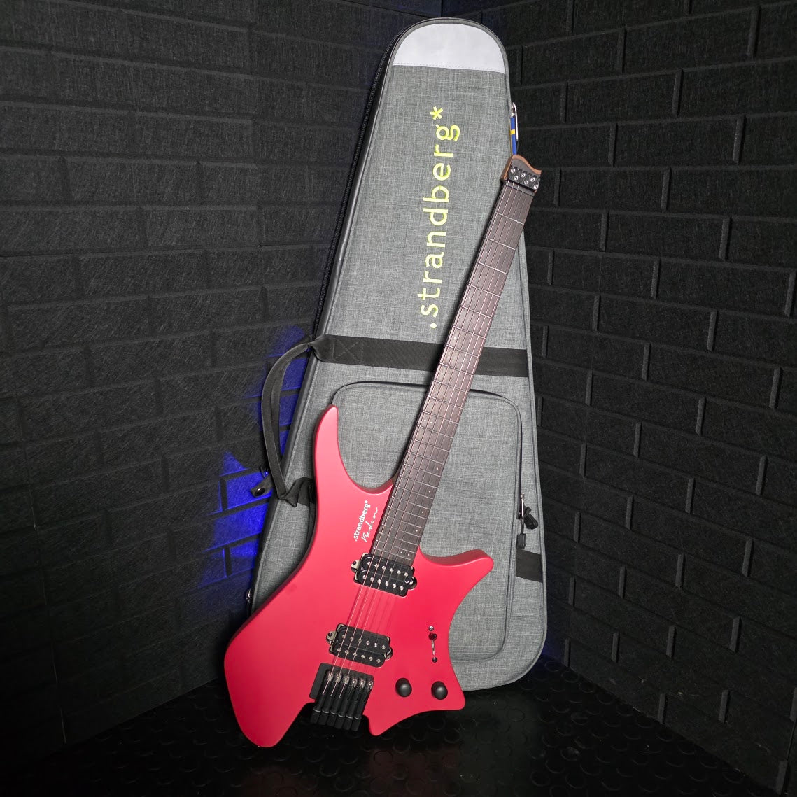 STRANDBERG BODEN ESSENTIAL ASTRO DUST ELECTRIC GUITAR + CASE