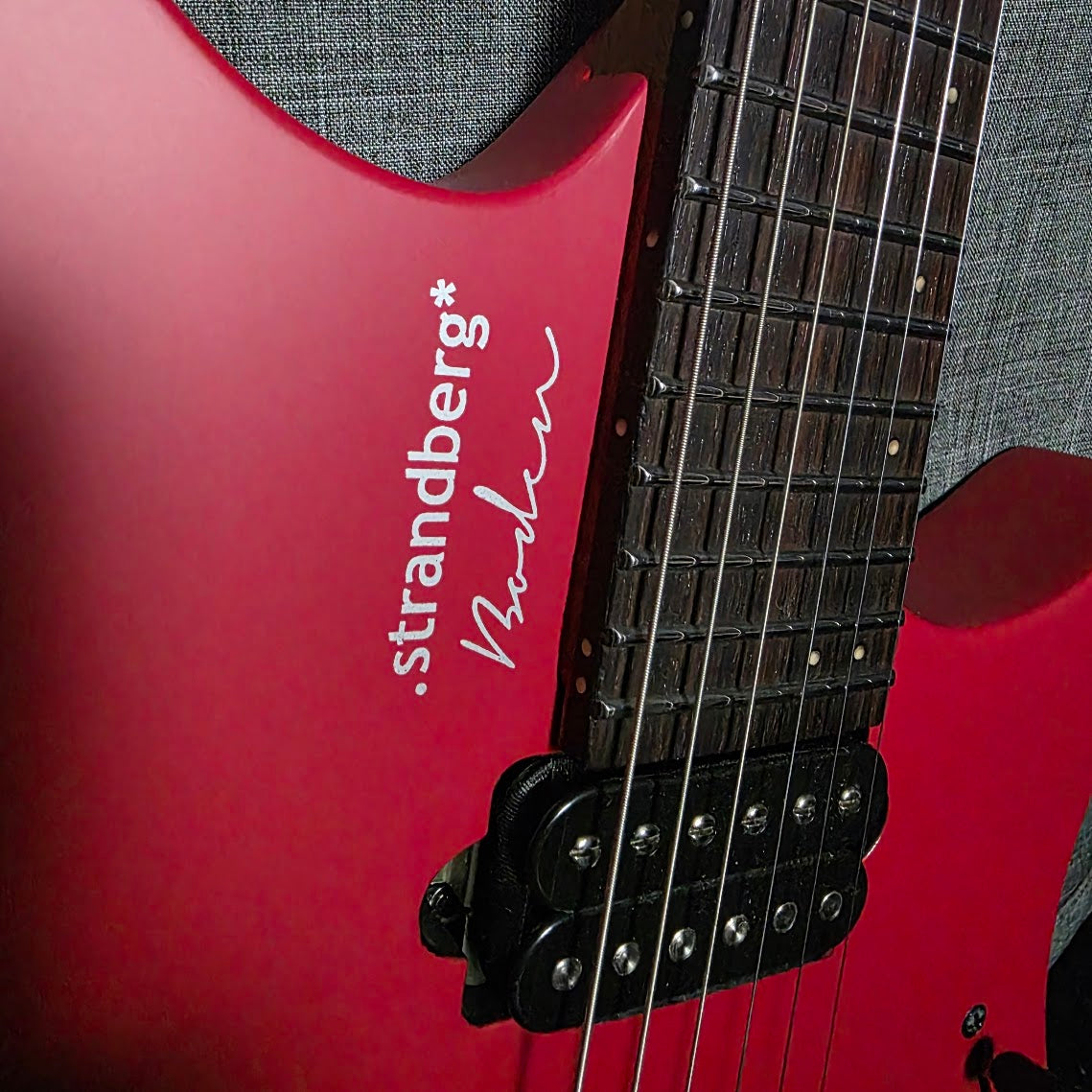 STRANDBERG BODEN ESSENTIAL ASTRO DUST ELECTRIC GUITAR + CASE