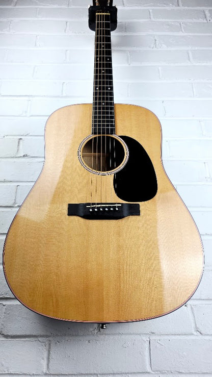 MARTIN D-16E 2015 ELECTRO ACOUSTIC GUITAR + MARTIN HARD CASE