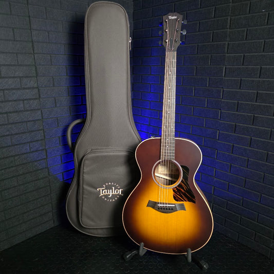 TAYLOR AD12E SB SUNBURST AMERICAN DREAM ELECTRO ACOUSTIC GUITAR + TAYLOR CASE