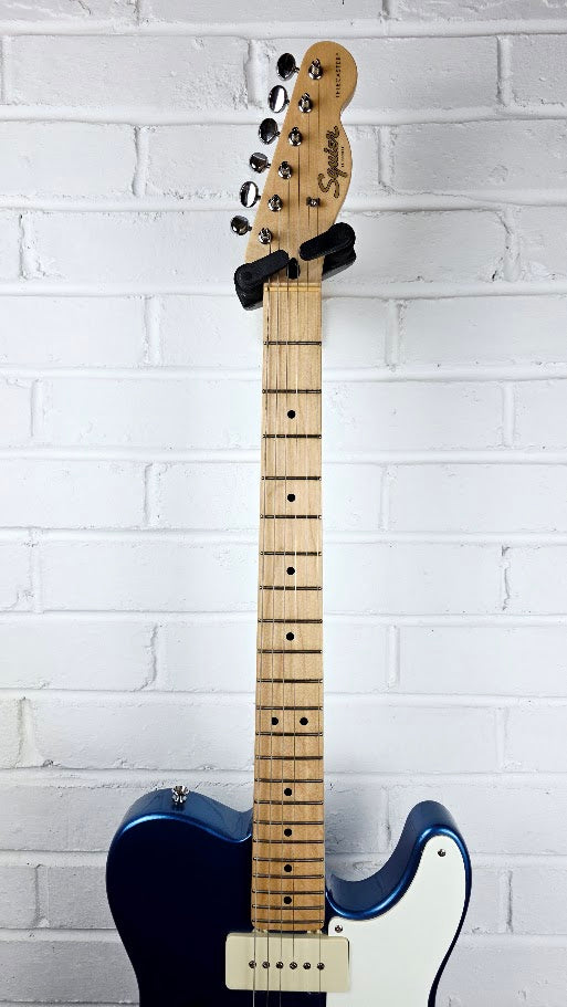 SQUIER PARANORMAL CABRONITA TELECASTER LAKE PLACID BLUE THINLINE ELECTRIC GUITAR
