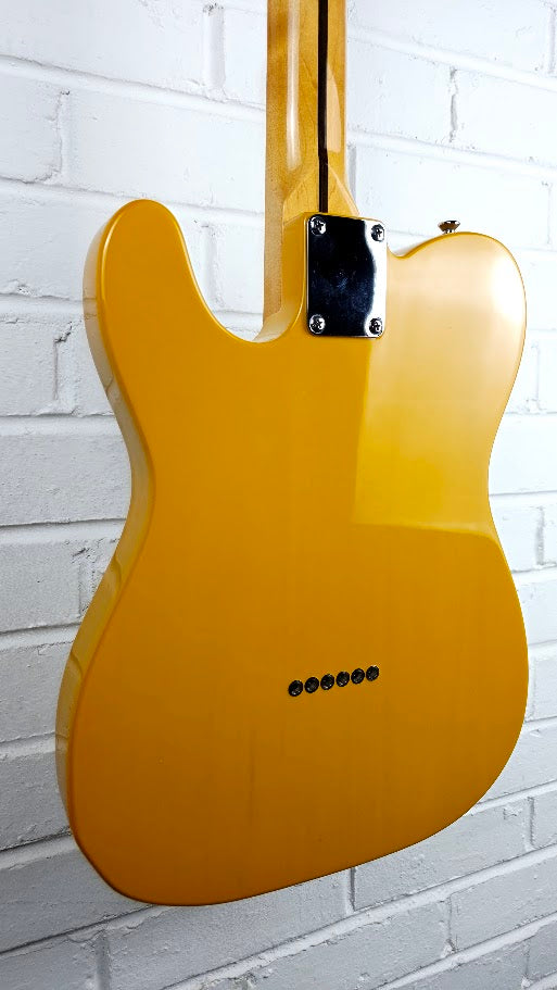 VINTAGE REISSUED SERIES V52 BUTTERSCOTCH TELECASTER ELECTRIC GUITAR