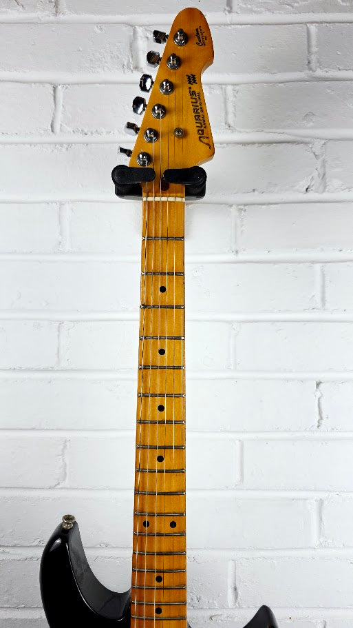 KAWAI AQUARIUS BLACK 1980s ELECTRIC GUITAR