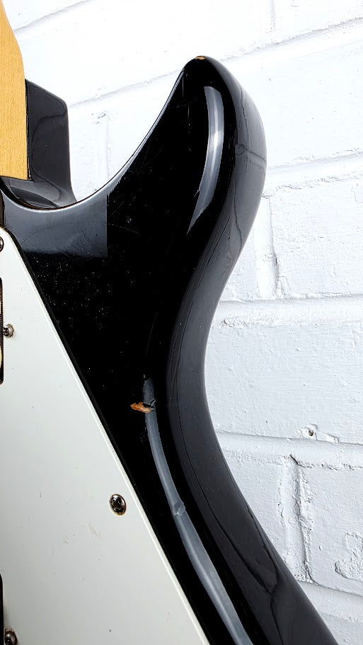 KAWAI AQUARIUS BLACK 1980s ELECTRIC GUITAR