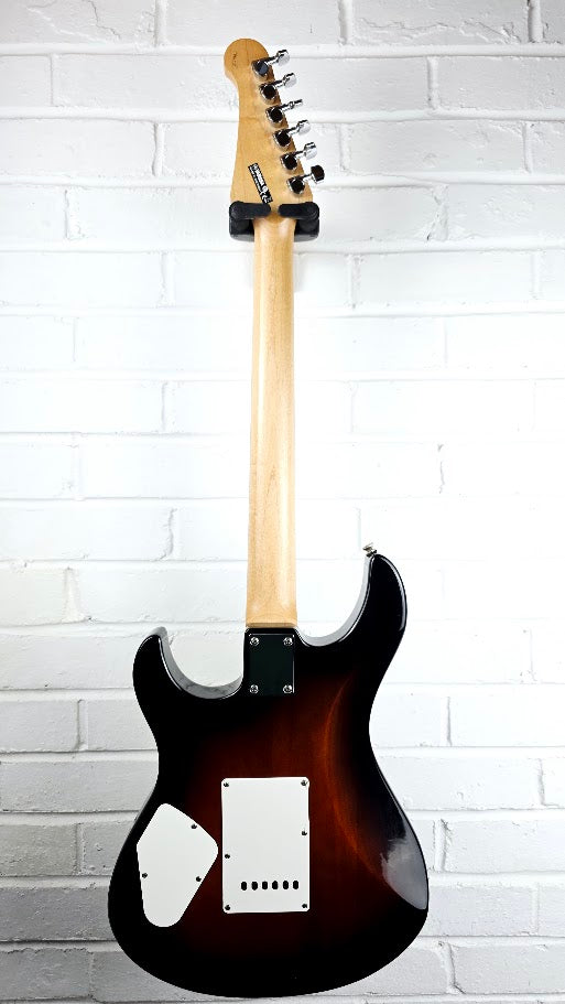 YAMAHA PACIFICA 112V OLD VIOLIN SUNBURST ELECTRIC GUITAR