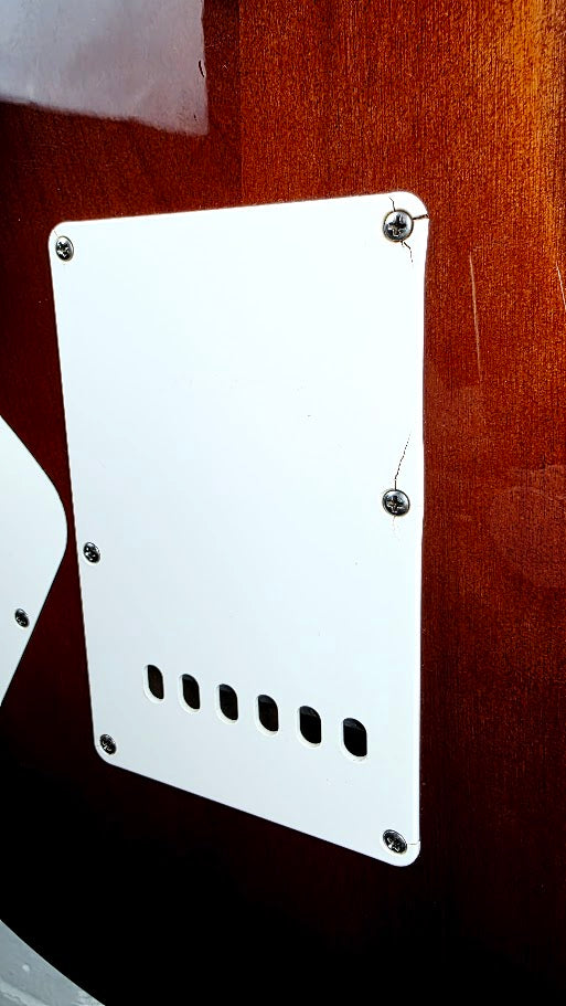 YAMAHA PACIFICA 112V OLD VIOLIN SUNBURST ELECTRIC GUITAR