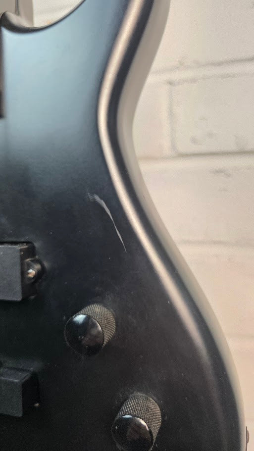 STAGG BC300 GOTHIC BLACK 4 STRING BASS GUITAR