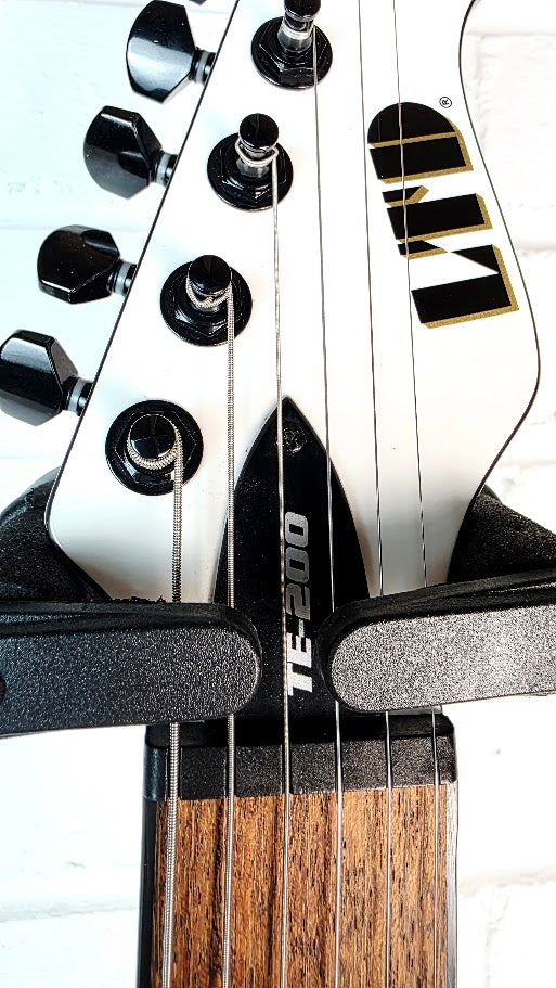 ESP LTD TE-200 SNOW WHITE ELECTRIC GUITAR