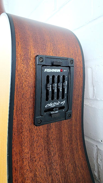 FRESHMAN FA200CELH LEFT HANDED ELECTRO ACOUSTIC GUITAR