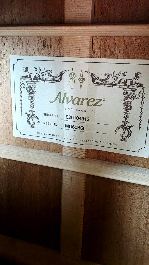 ALVAREZ MASTERWORKS MD60BG BLUEGRASS ACOUSTIC GUITAR