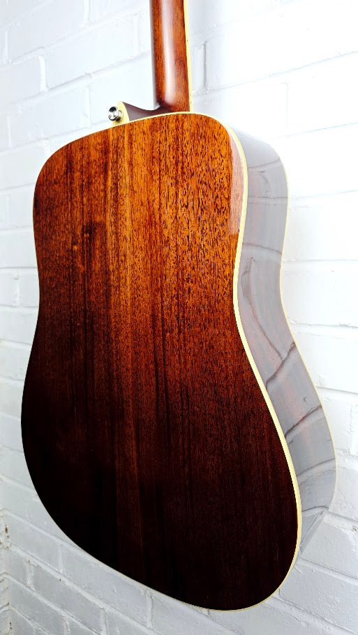 ALVAREZ MASTERWORKS MD60BG BLUEGRASS ACOUSTIC GUITAR