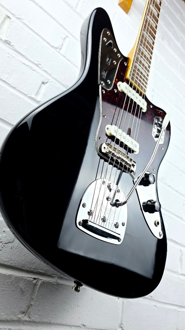 SQUIER CLASSIC VIBE 70S JAGUAR BLACK ELECTRIC GUITAR