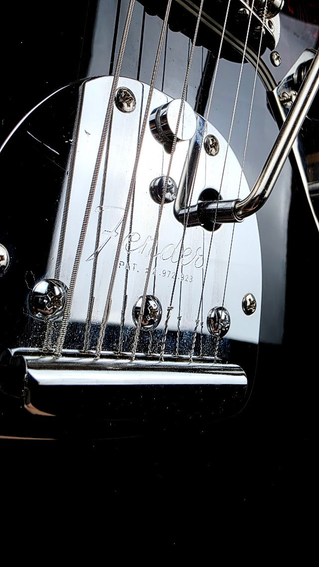 SQUIER CLASSIC VIBE 70S JAGUAR BLACK ELECTRIC GUITAR