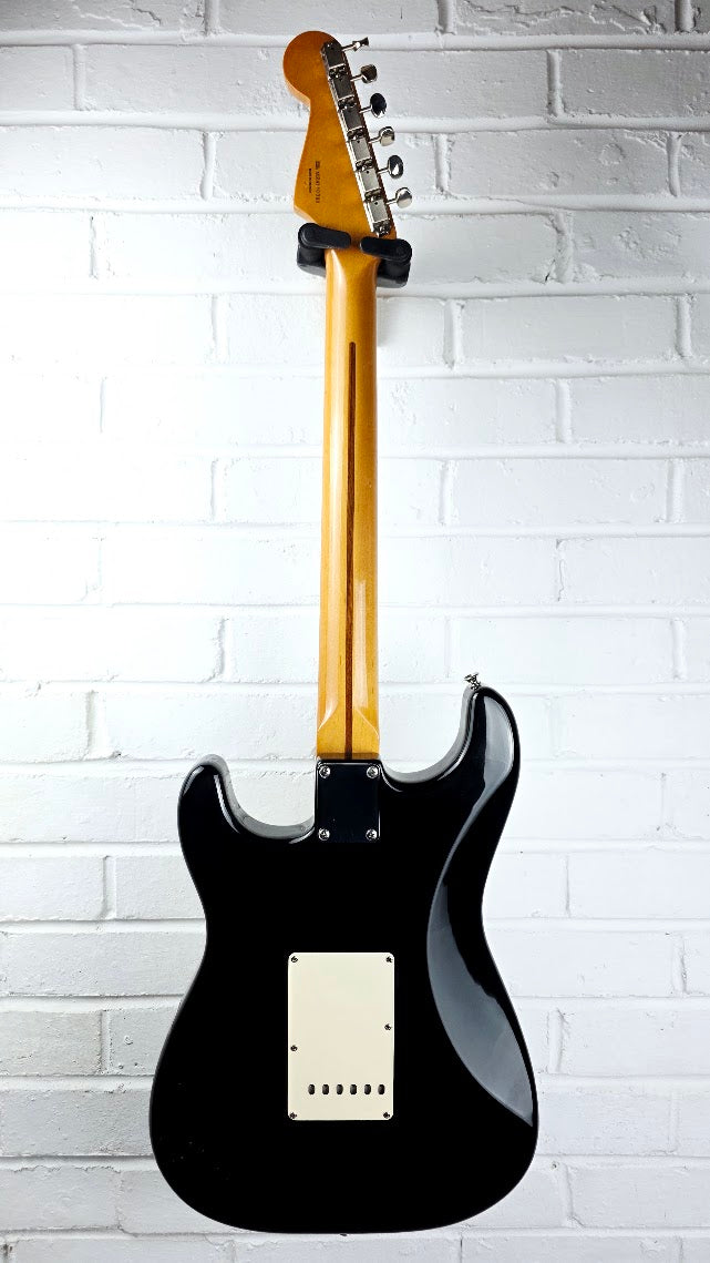 FENDER CLASSIC SERIES 50s STRATOCASTER MIM 2004 BLACK ELECTRIC GUITAR