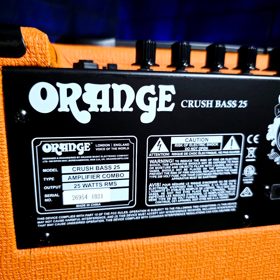 ORANGE CRUSH BASS 25 COMBO SOLID STATE AMP