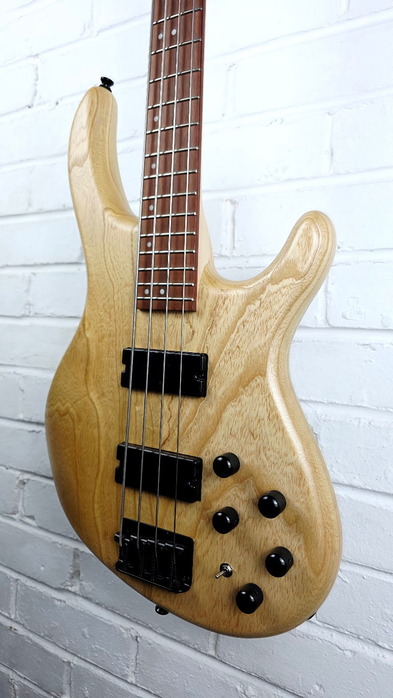 CORT ACTION DLX AS 4 STRING ACTIVE OPEN PORE NATURAL BASS GUITAR