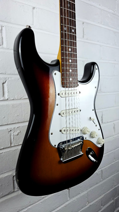 FENDER STRATOCASTER XII 12 STRING 3 TONE SUNBURST 90S JAPAN ELECTRIC GUITAR