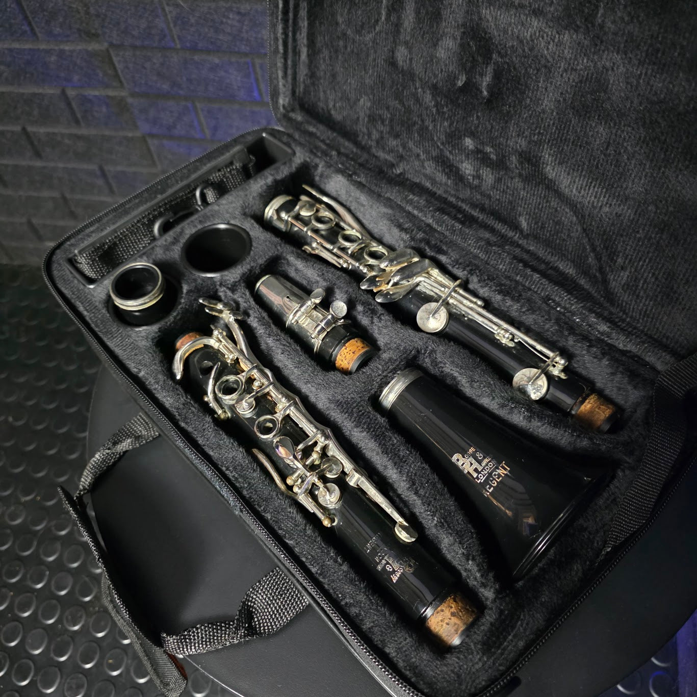 BOOSEY AND HAWKES REGENT CLARINET WITH NEW CASE