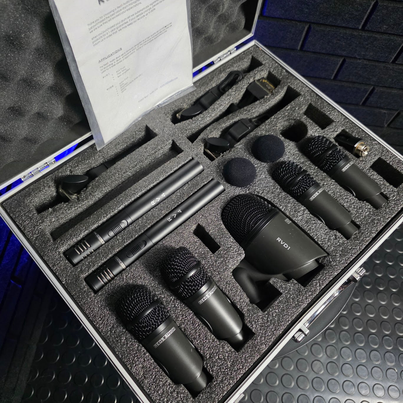 RED 5 AUDIO RVK7 DRUM MIC SET AND CARRY CASE