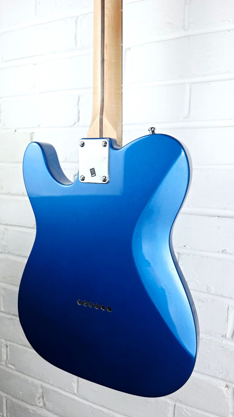 SQUIER AFFINITY SERIES LAKE PLACID BLUE PEARLOID TELECASTER ELECTRIC GUITAR