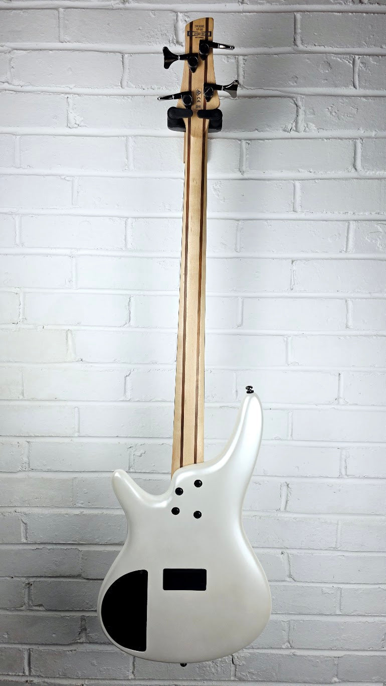IBANEZ SR300E 4 STRING PEARL WHITE ACTIVE BASS
