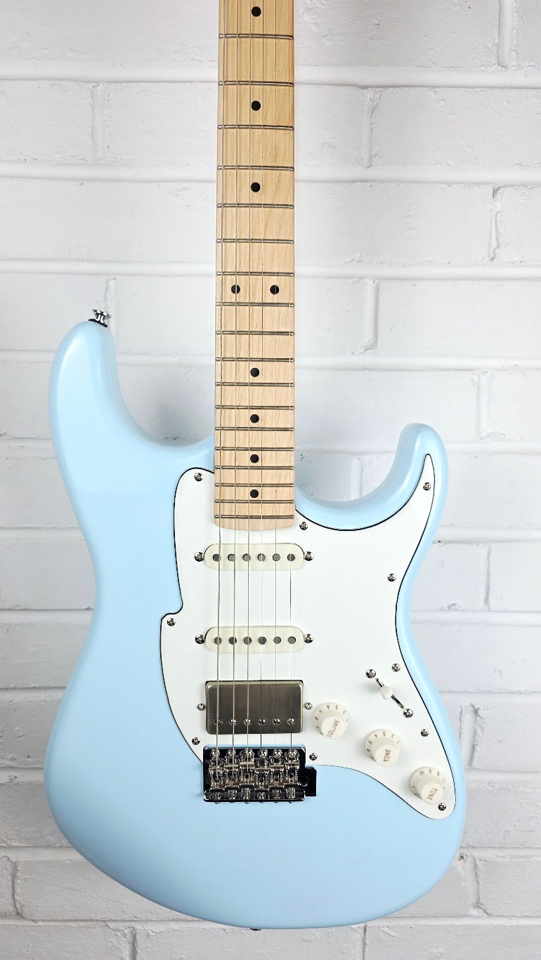 FRET KING CORONA LAGUNA BLUE ELECTRIC GUITAR + CASE