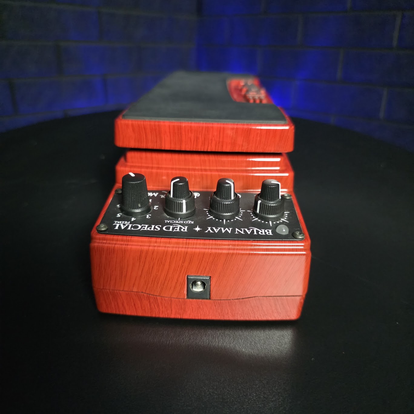 DIGITECH BRIAN MAY RED SPECIAL GUITAR EFFECTS PEDAL
