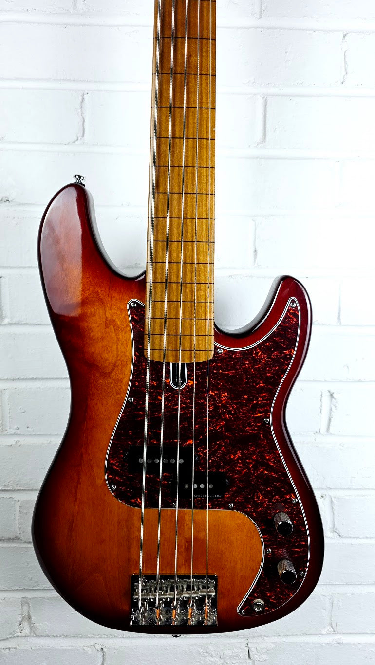 SIRE MARCUS MILLER P5 FRETLESS 5 STRING BASS TOBACCO SUNBURST