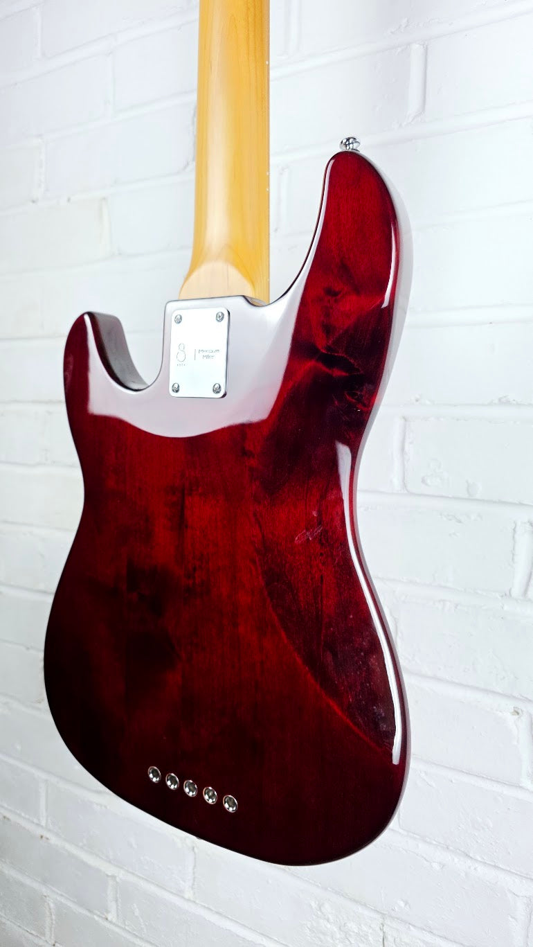 SIRE MARCUS MILLER P5 FRETLESS 5 STRING BASS TOBACCO SUNBURST