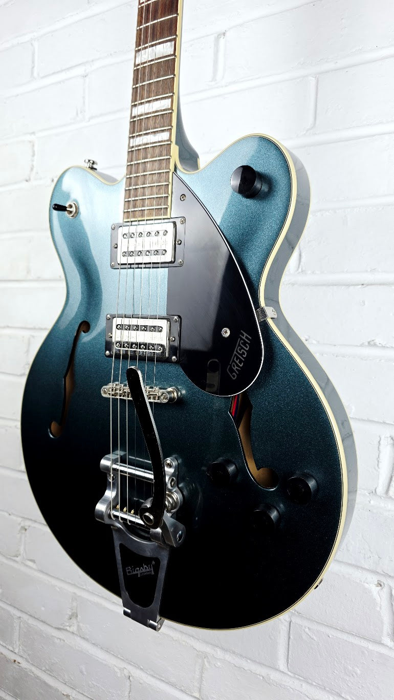 GRETSCH G2622T STREAMLINER CENTER BLOCK WITH BIGSBY GUNMETAL METALLIC