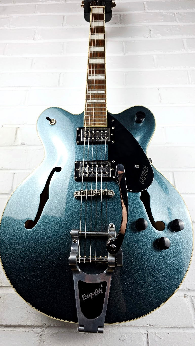 GRETSCH G2622T STREAMLINER CENTER BLOCK WITH BIGSBY GUNMETAL METALLIC