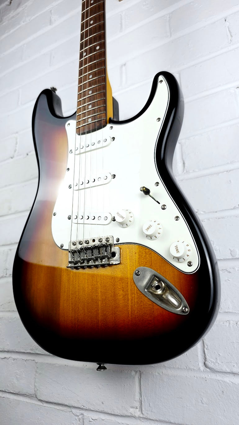 VINTAGE THOMAS BLUG SIGNATURE SERIES ELECTRIC GUITAR HYBRID SUNBURST