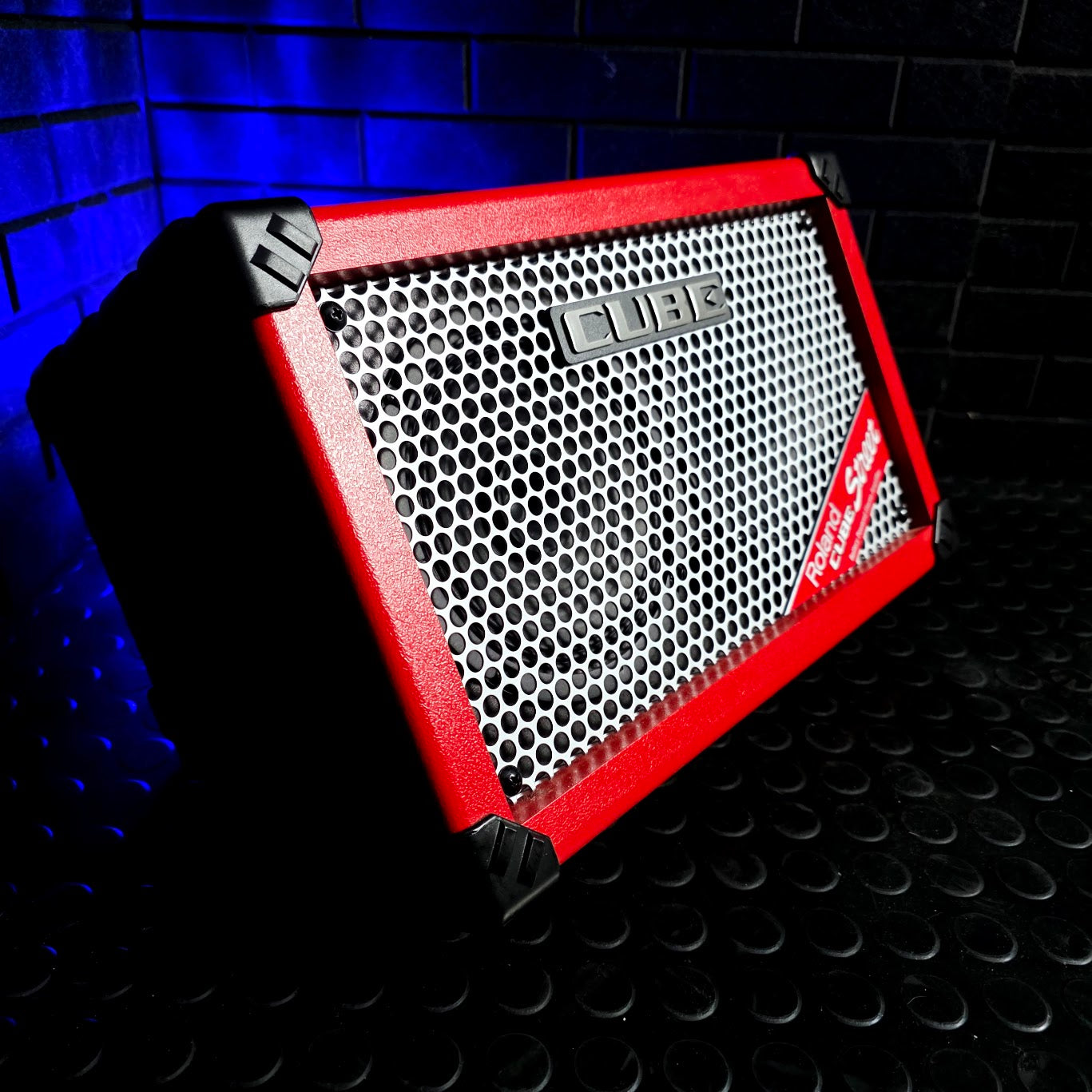ROLAND CUBE STREET AMP RED COMBO MODELLING AMP