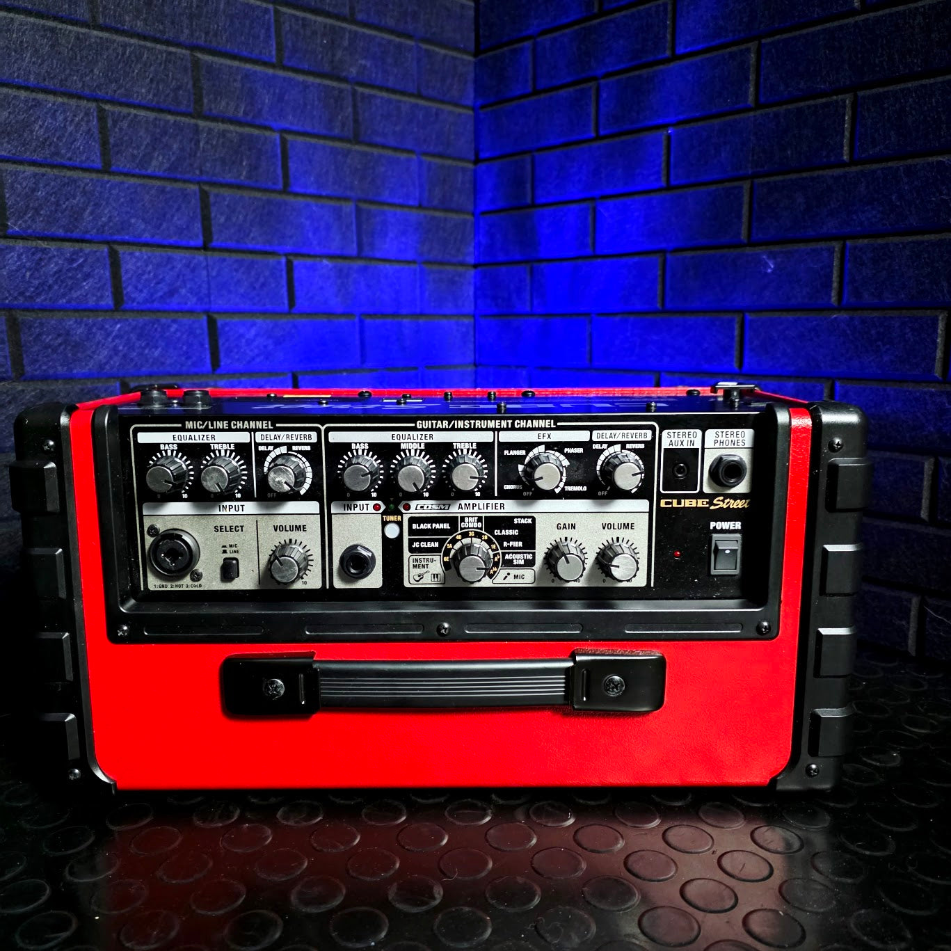 ROLAND CUBE STREET AMP RED COMBO MODELLING AMP