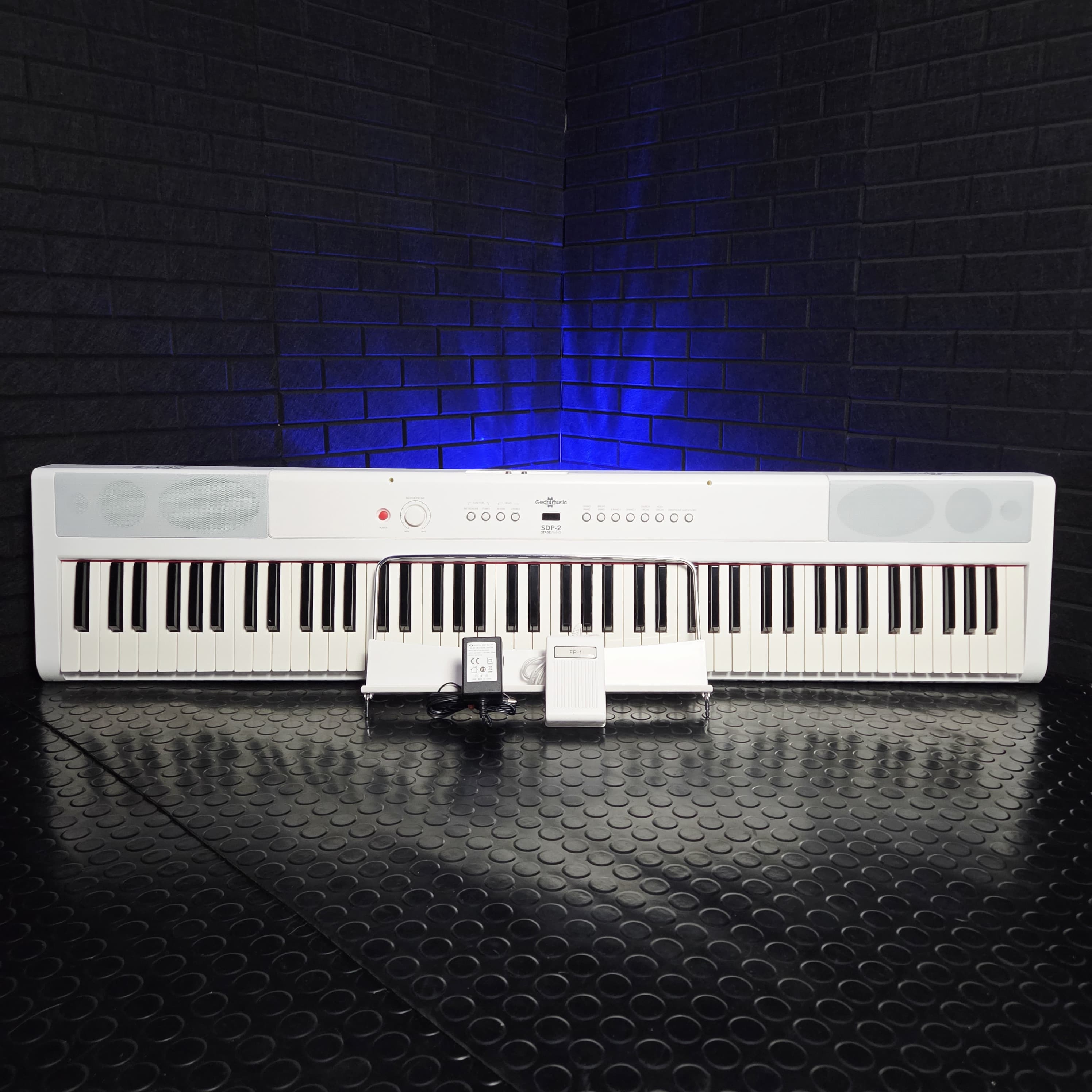 GEAR4MUSIC SDP-2 STAGE PIANO WHITE 88 KEY TOUCH SENSTIVE