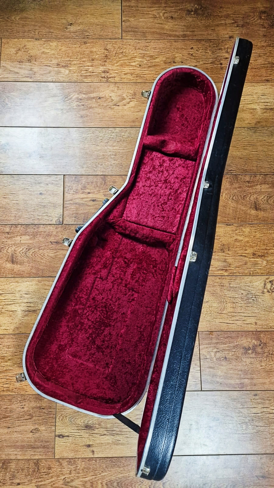 Hiscox Liteflite Electric Bass Guitar Case for Precision / Jazz Bass