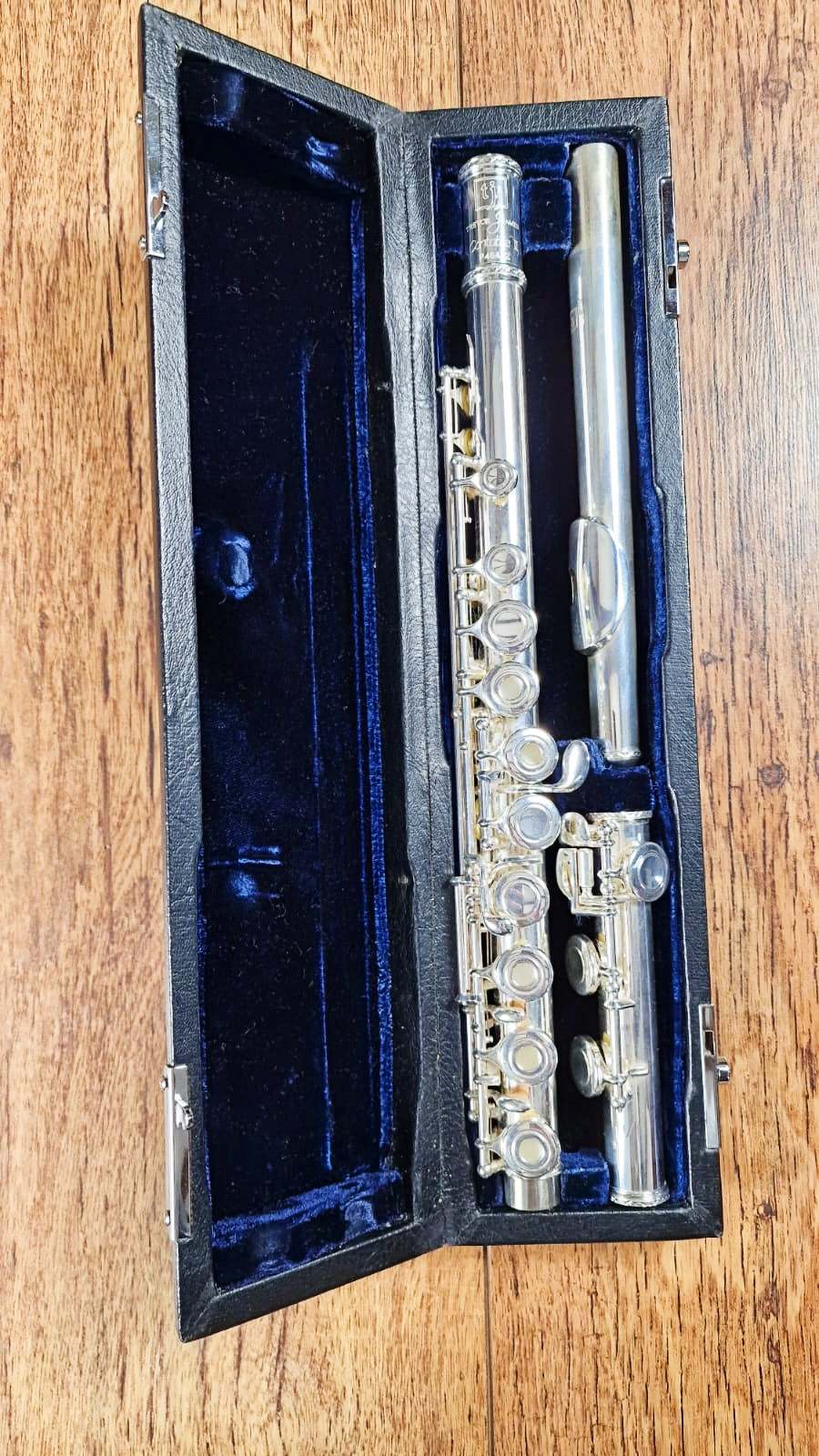 TJ Trevor James Cantabile II 2 Flute + Accessories