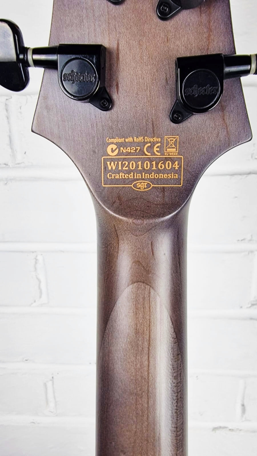 SCHECTER OMEN ELITE 6 BLACK CHERRY BURST ELECTRIC GUITAR