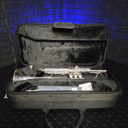 BACH USA TR500S Bb SILVER PLATED TRUMPET AND CASE