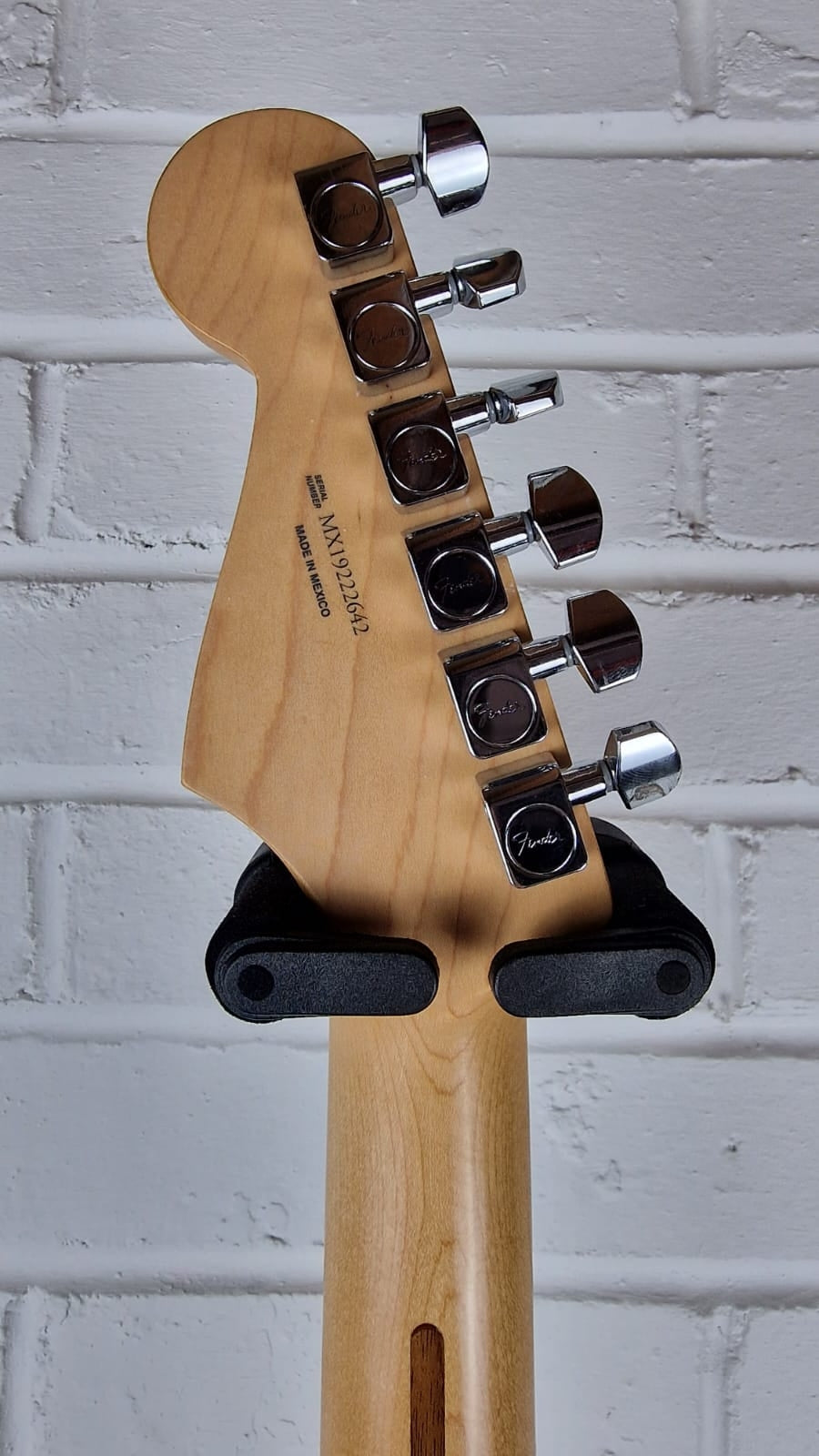 FENDER PLAYER STRATOCASTER HSH TOBACCO SUNBURST MIM ELECTRIC GUITAR