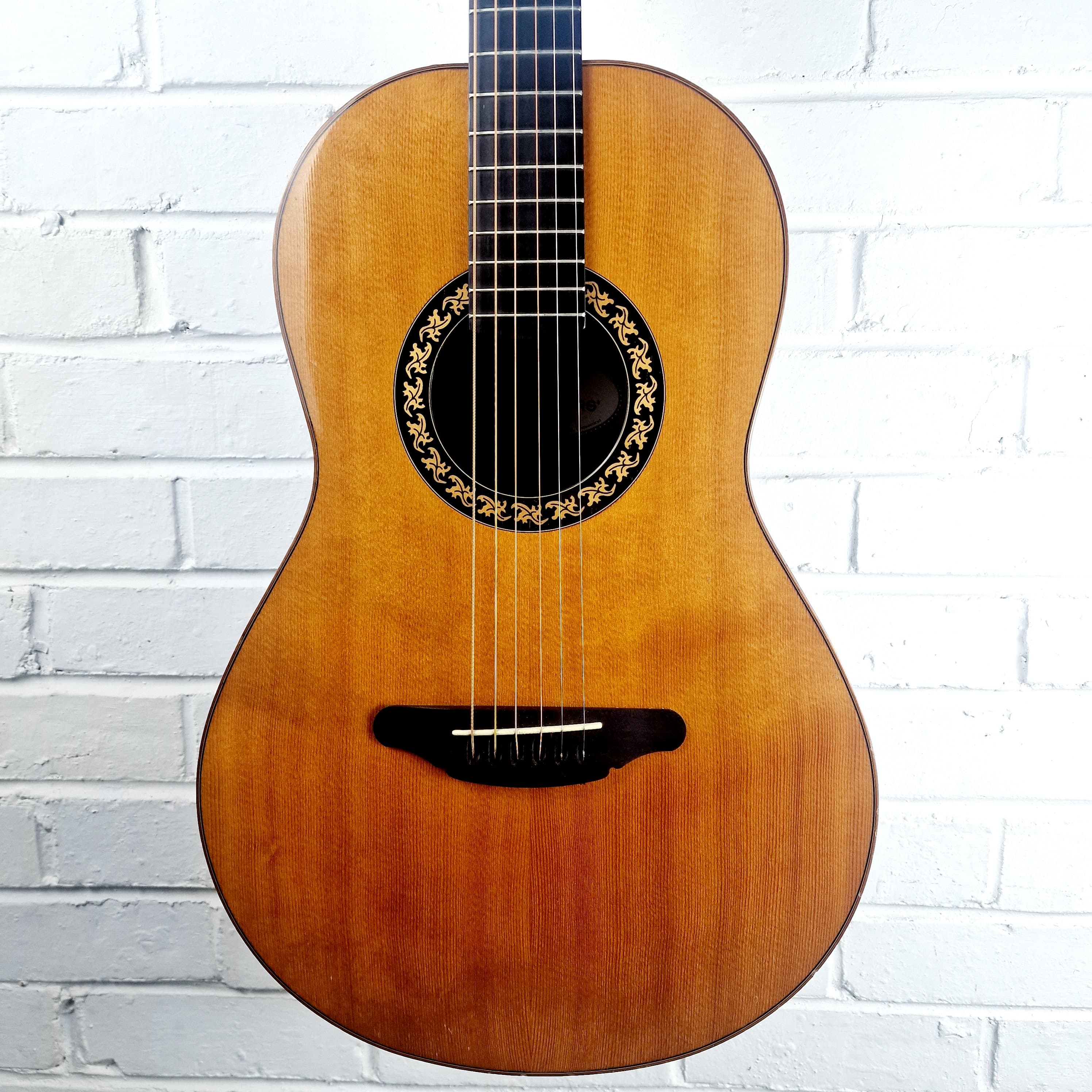 OVATION 1997 COLLECTORS EDITION ELECTRO ACOUSTIC BOWL BACK GUITAR