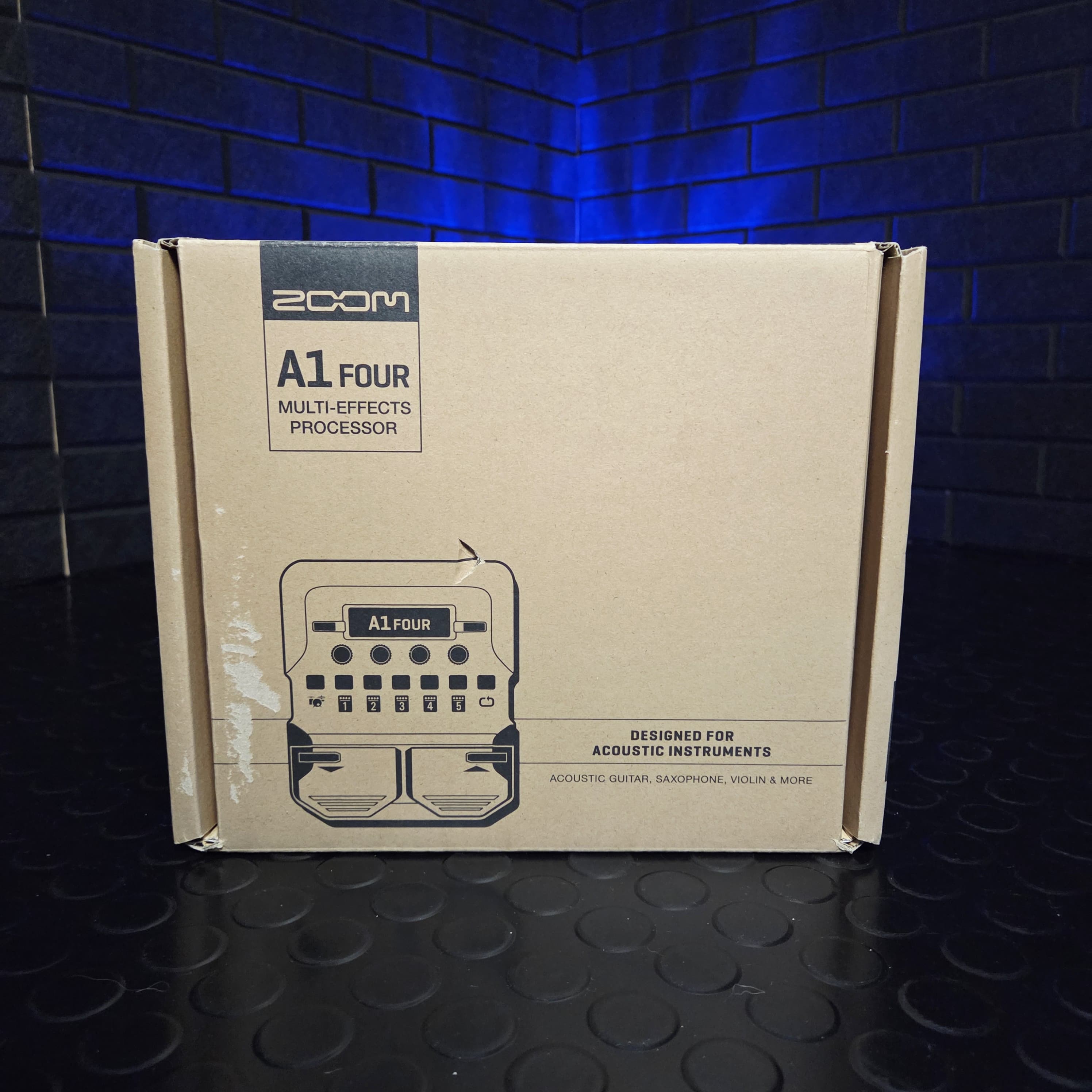 ZOOM A1 FOUR MULTI EFFECTS PROCESSOR