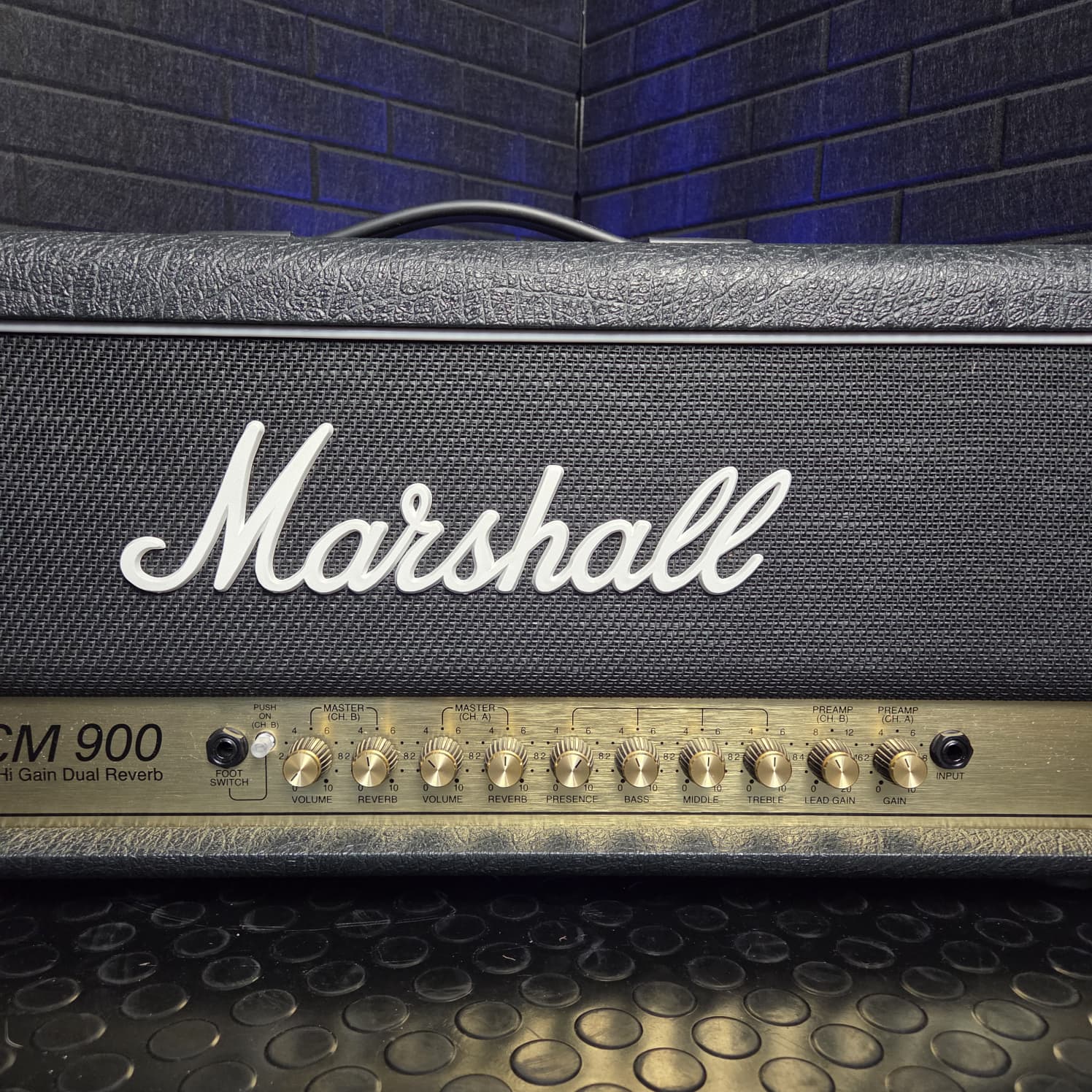 MARSHALL JCM900 100W HI GAIN DUAL REVERB VALVE HEAD AMP