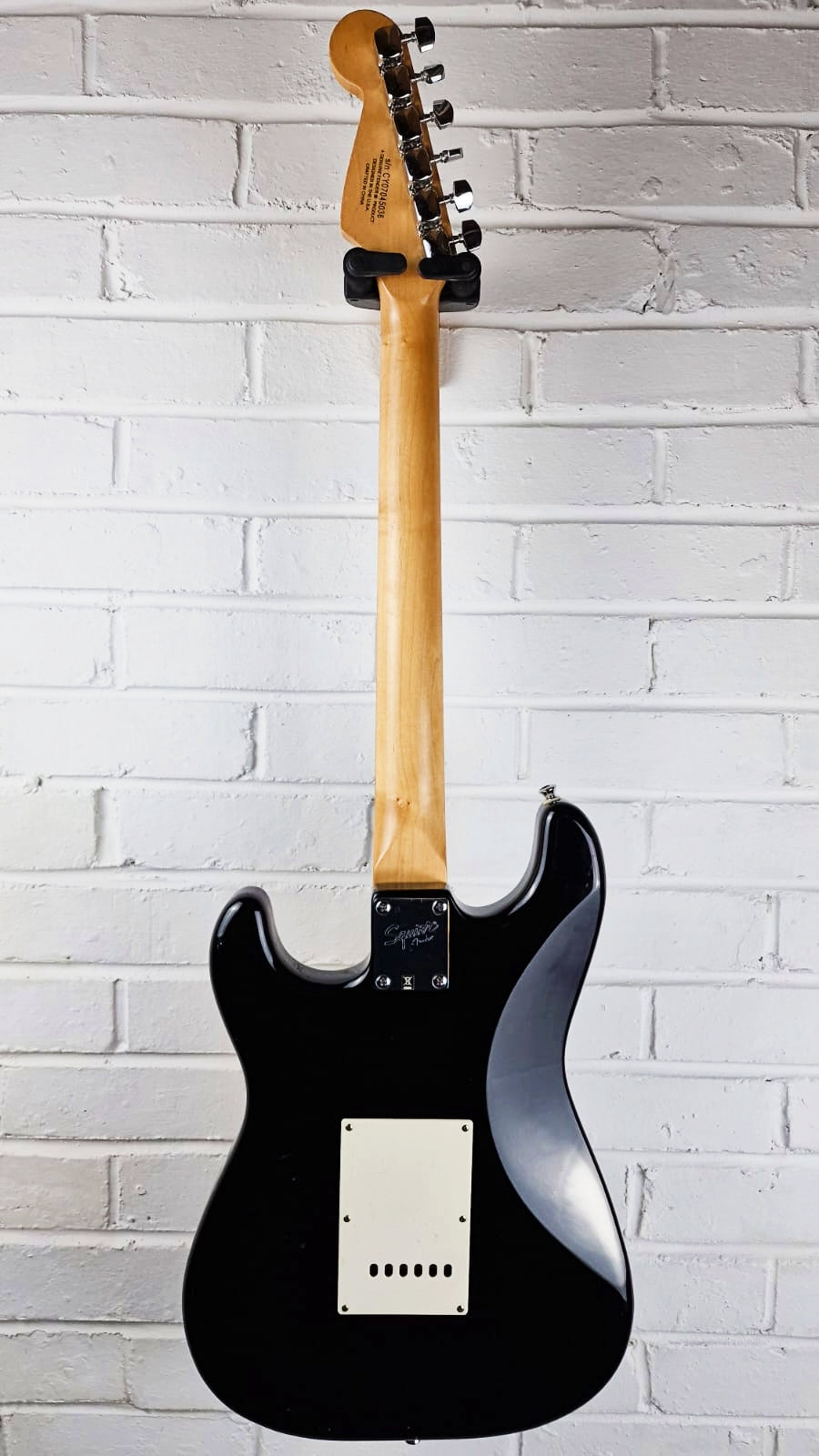 FENDER SQUIER BULLET STRATOCASTER 2007 BLACK ELECTRIC GUITAR