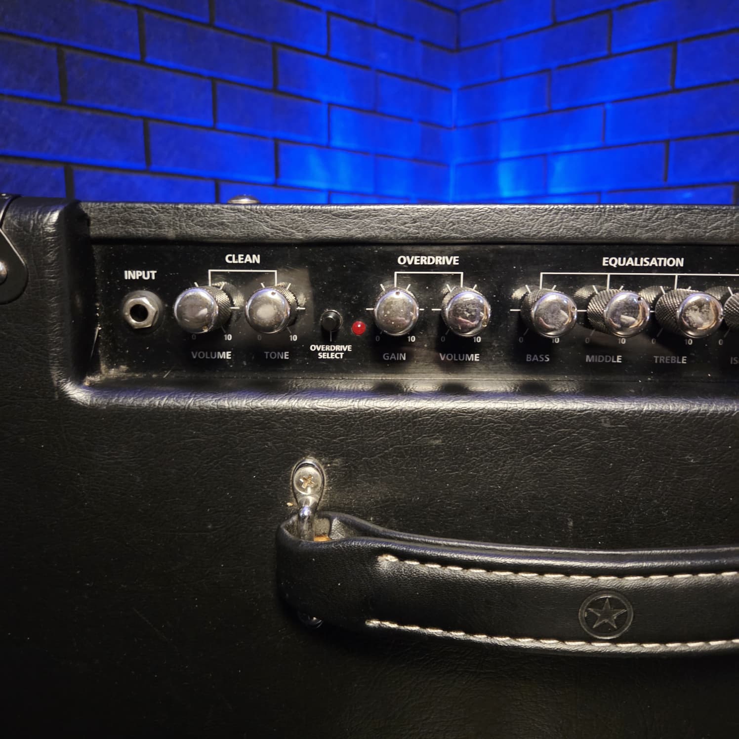 BLACKSTAR HT-5 R II COMBO VALVE AMP