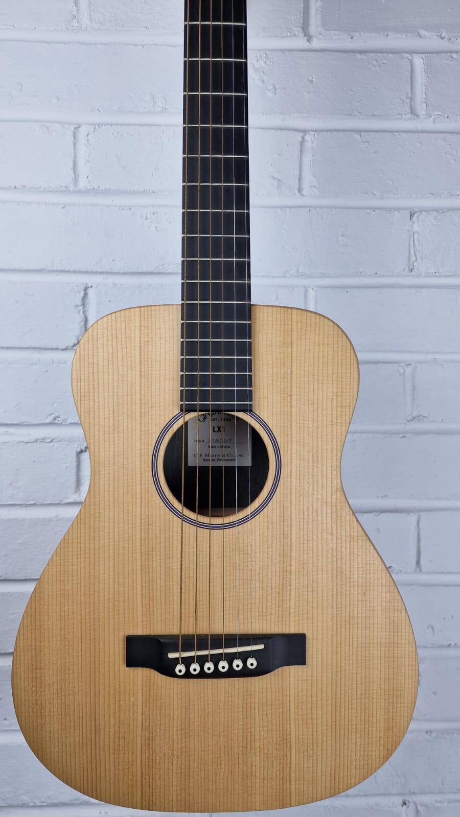 MARTIN LX1 "LITTLE MARTIN" ACOUSTIC GUITAR & OFFICIAL CASE