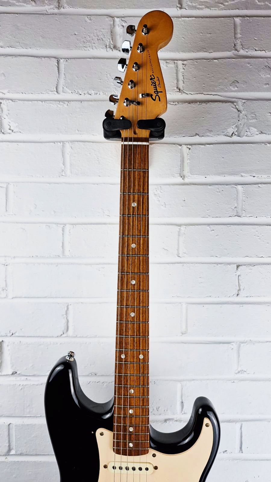 FENDER SQUIER BULLET STRATOCASTER 2007 BLACK ELECTRIC GUITAR